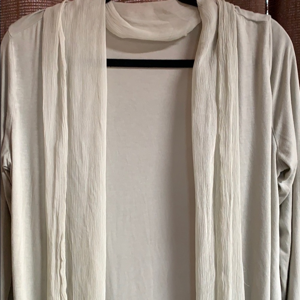 Cardigan - Picture 2 of 3